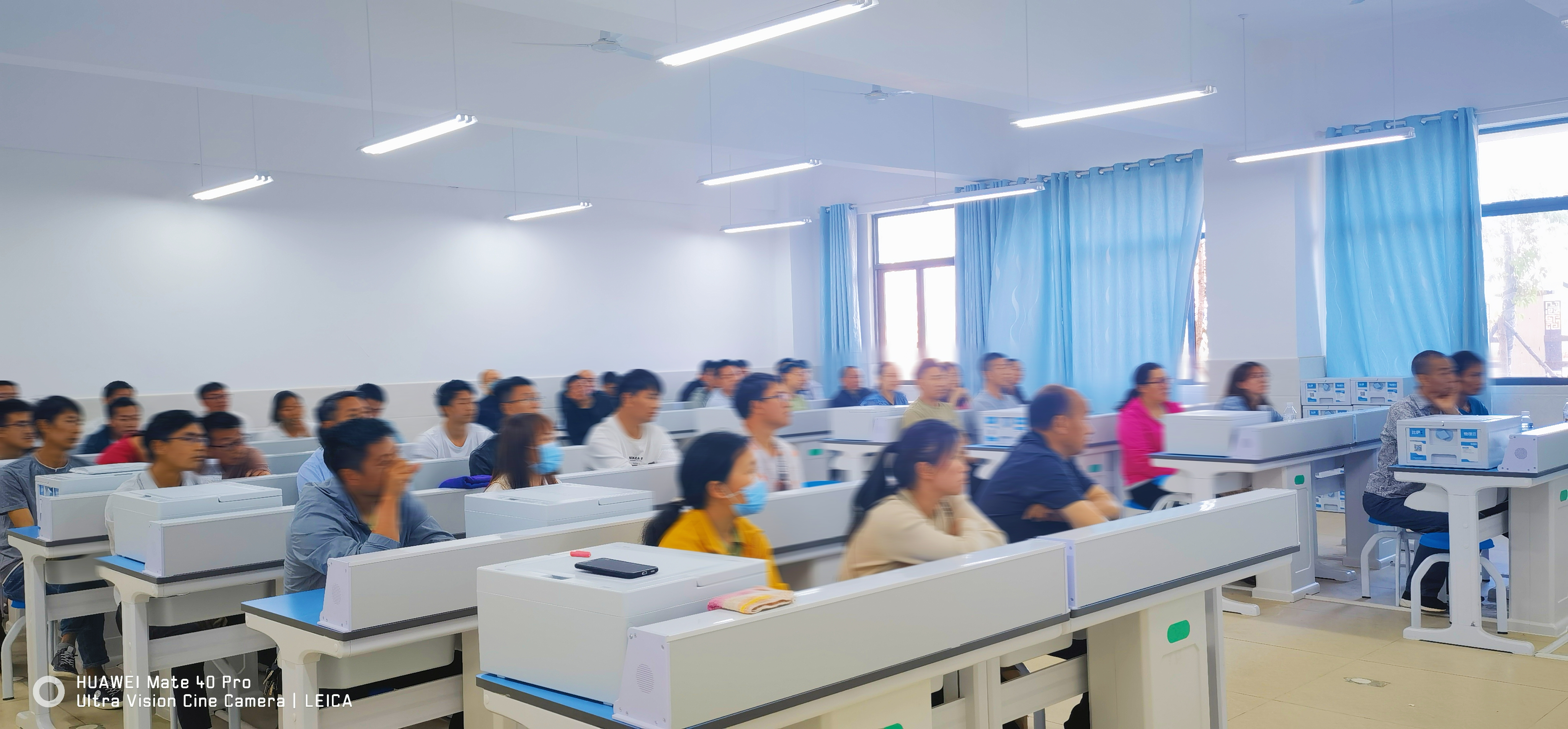 引領(lǐng)理化生實(shí)驗(yàn)教學(xué)新風(fēng)尚&mdash;&mdash;云南某中學(xué)實(shí)驗(yàn)箱應(yīng)用案例